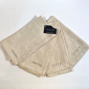 Robert Stanley Home Collection Christmas Words 4 Pack 20 x 20 Natural Napkin Set